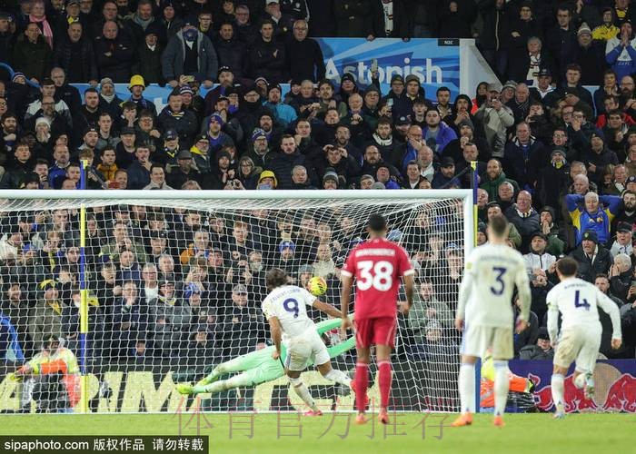 埃基蒂克3分钟双响难救主，田中碧伤停补时绝平，利物浦3-3升班马